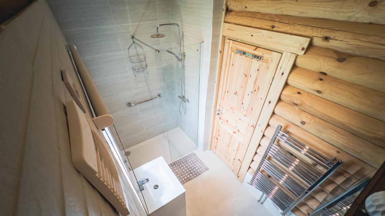 Aspen Lodge, Amazing New Log Cabin With Hot Tub - Sleeps 6 - Felmoor Park Морпет Екстер'єр фото